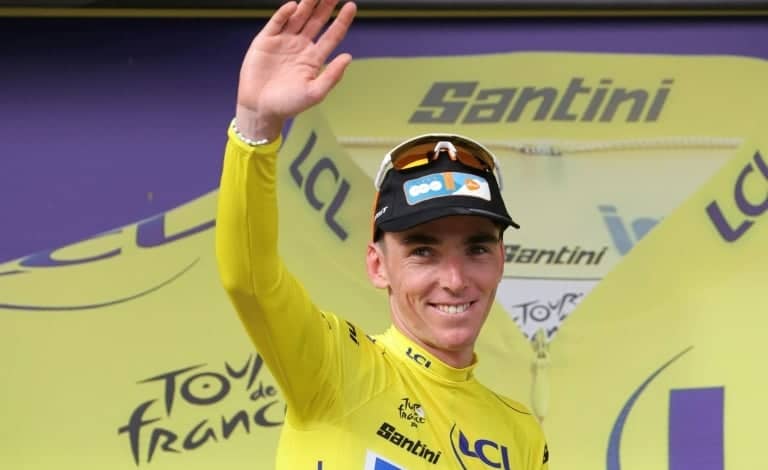 avec Bardet en jaune, le peloton au révélateur de San